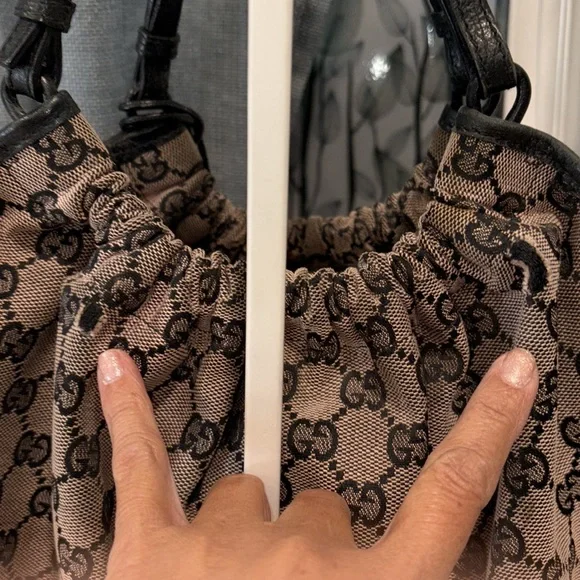 Gucci Brown Canvas Tote with Monogram Pattern - Picture 10 of 14